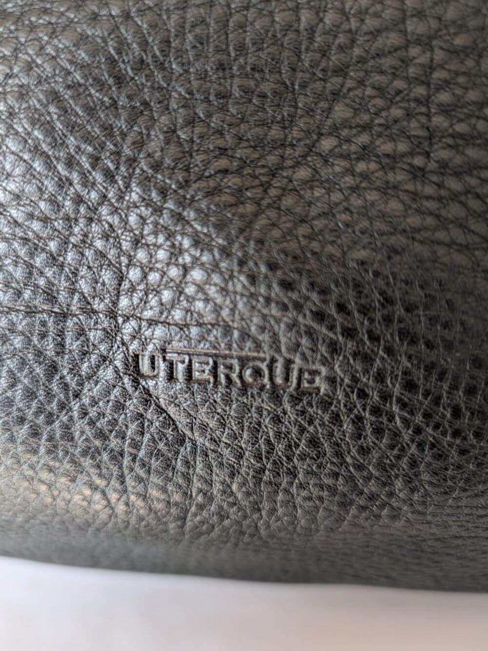 Uterque Large Black Leather Luxury Bag - Picture 3 of 10